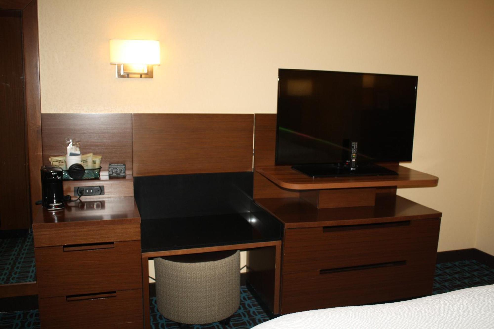 Fairfield Inn & Suites By Marriott Detroit Lakes Exterior foto
